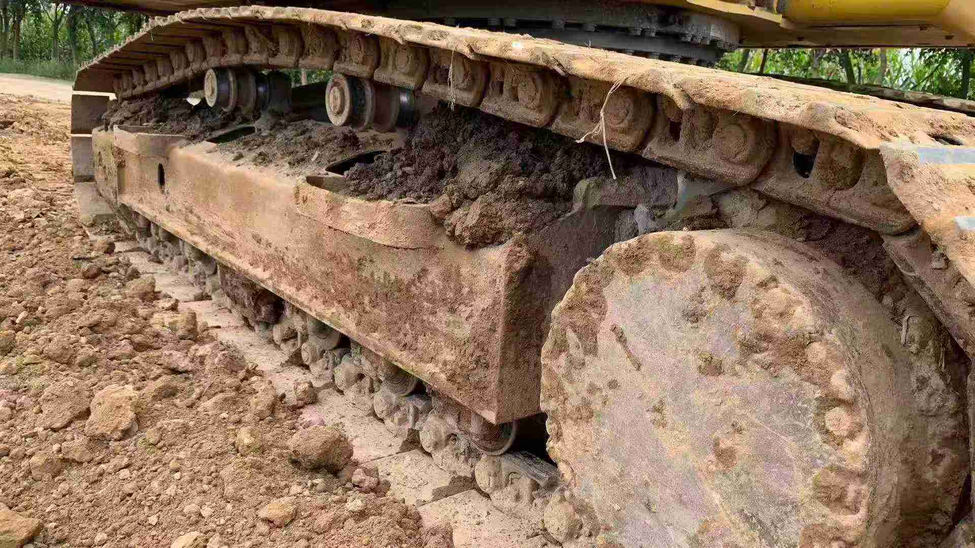 Compre Escavadeira Komatsu PC160-6 Usada / 6