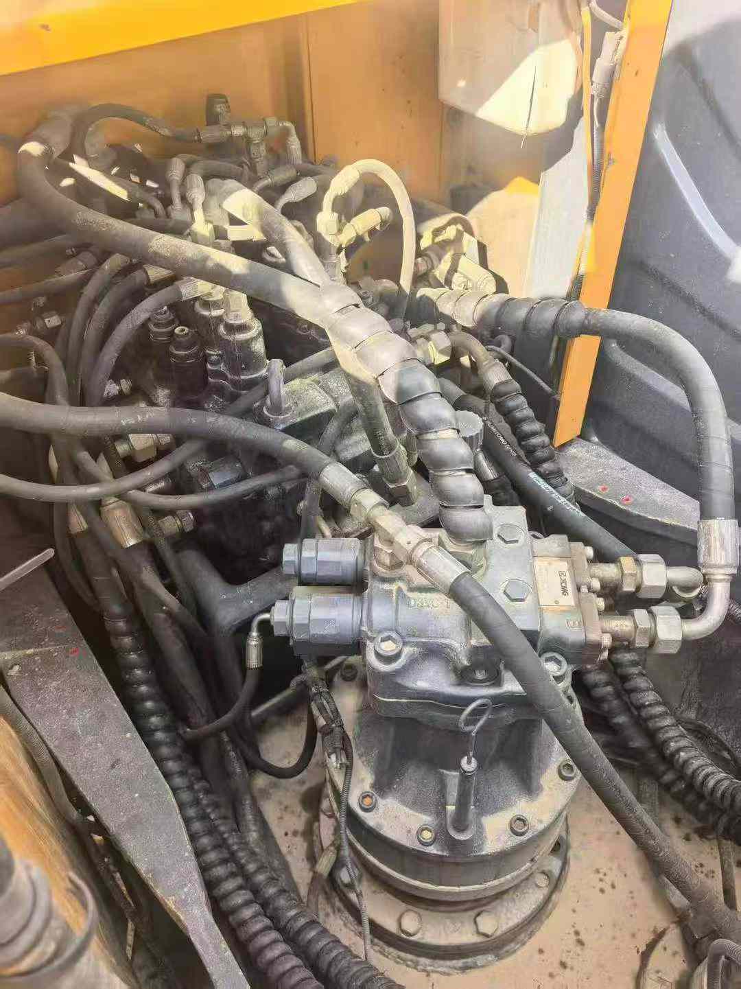 Used XCMG XE135GA Excavator 2021 Model / 8