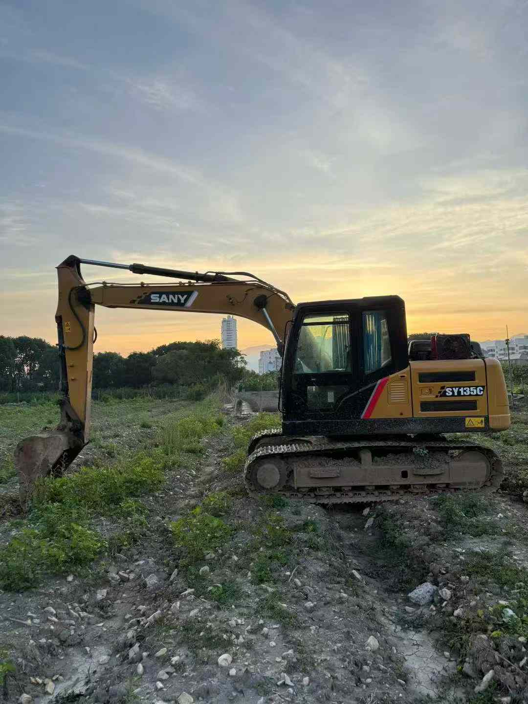 Used Sany SY135 Excavator 2028 Model