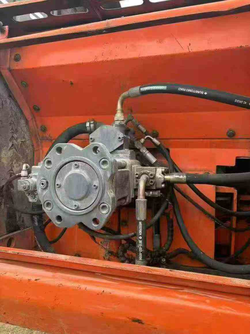 Used Doosan DX15 Excavator 2012 Model / 7