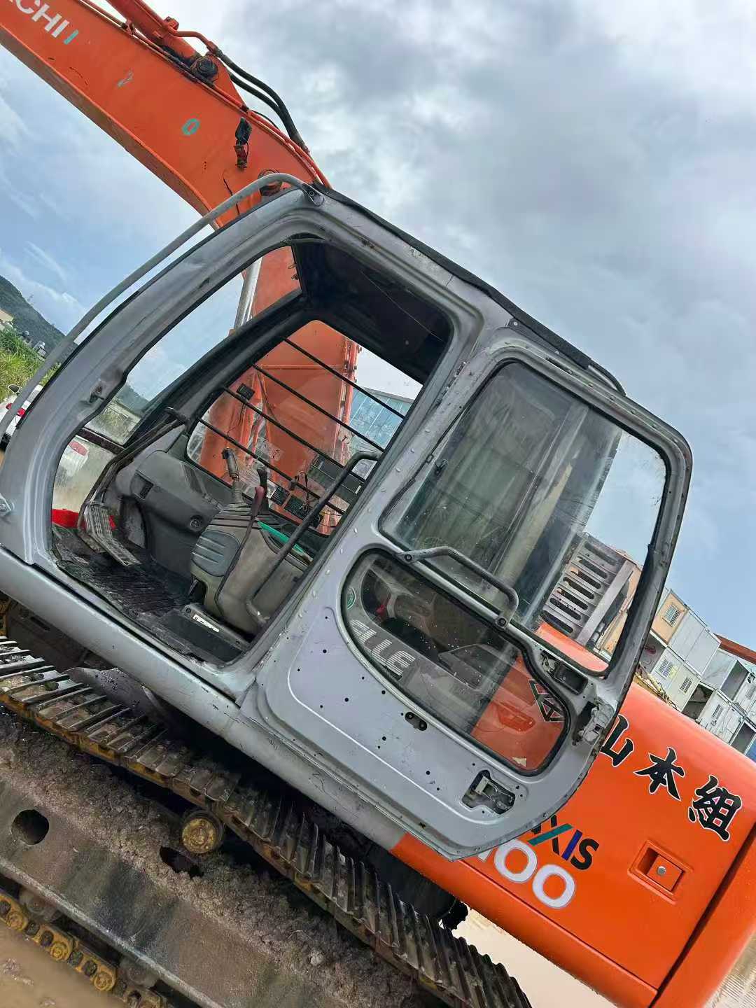 Used Hitachi EX100-5 Excavator 2016 Model / 3