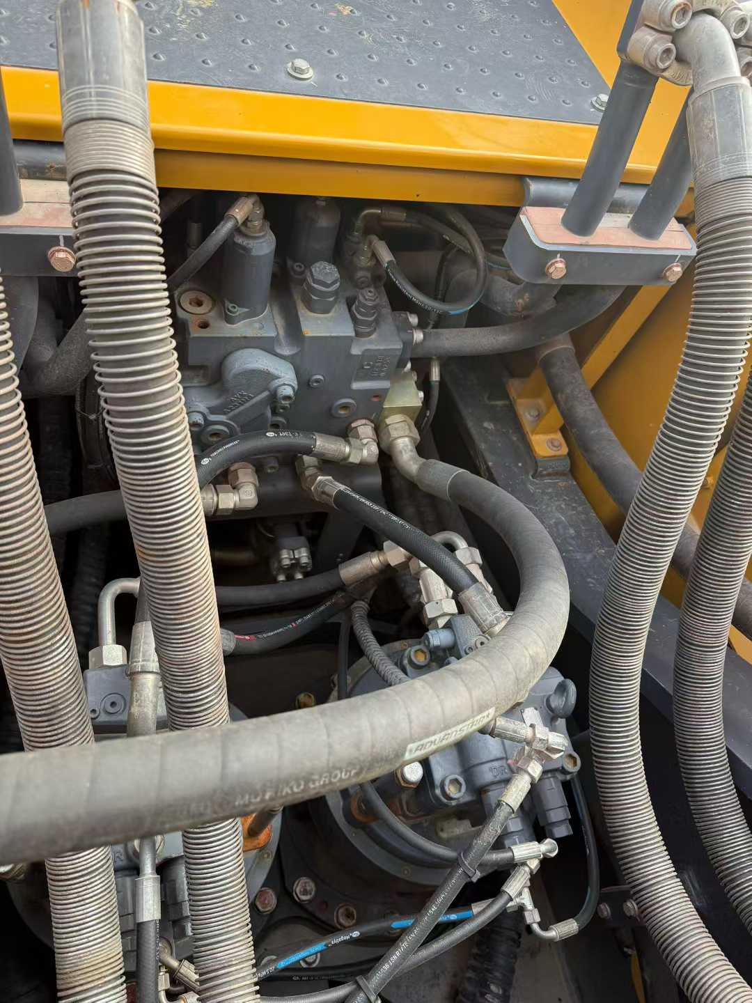 Used XCMG XE215 Excavator 2021 Model / 7