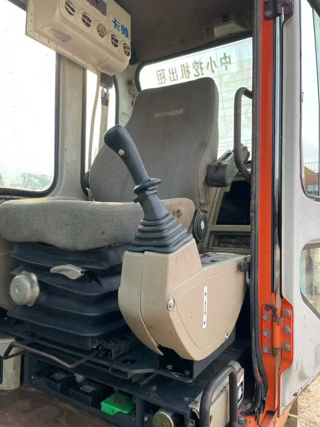 Used Doosan DX80 Excavator 2016 Model / 4