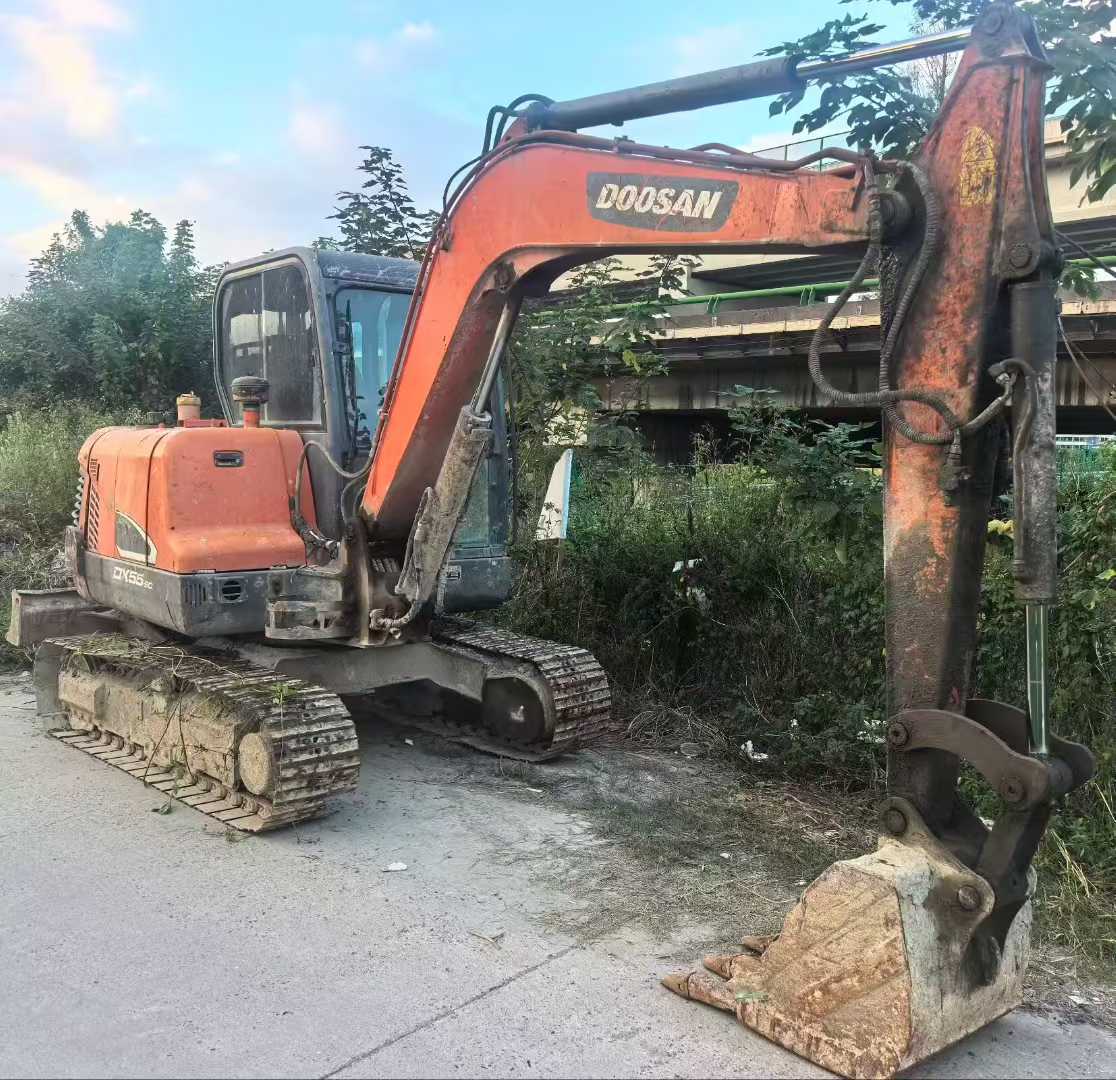 Used Doosan DH55 Excavator 2018 Model