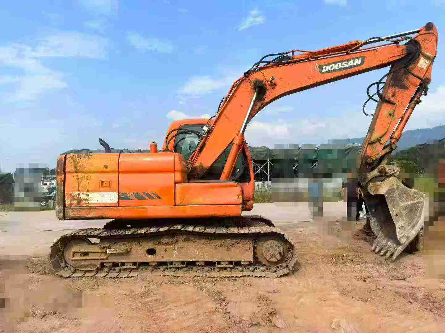 Used Doosan DX15 Excavator 2014 Model / 3