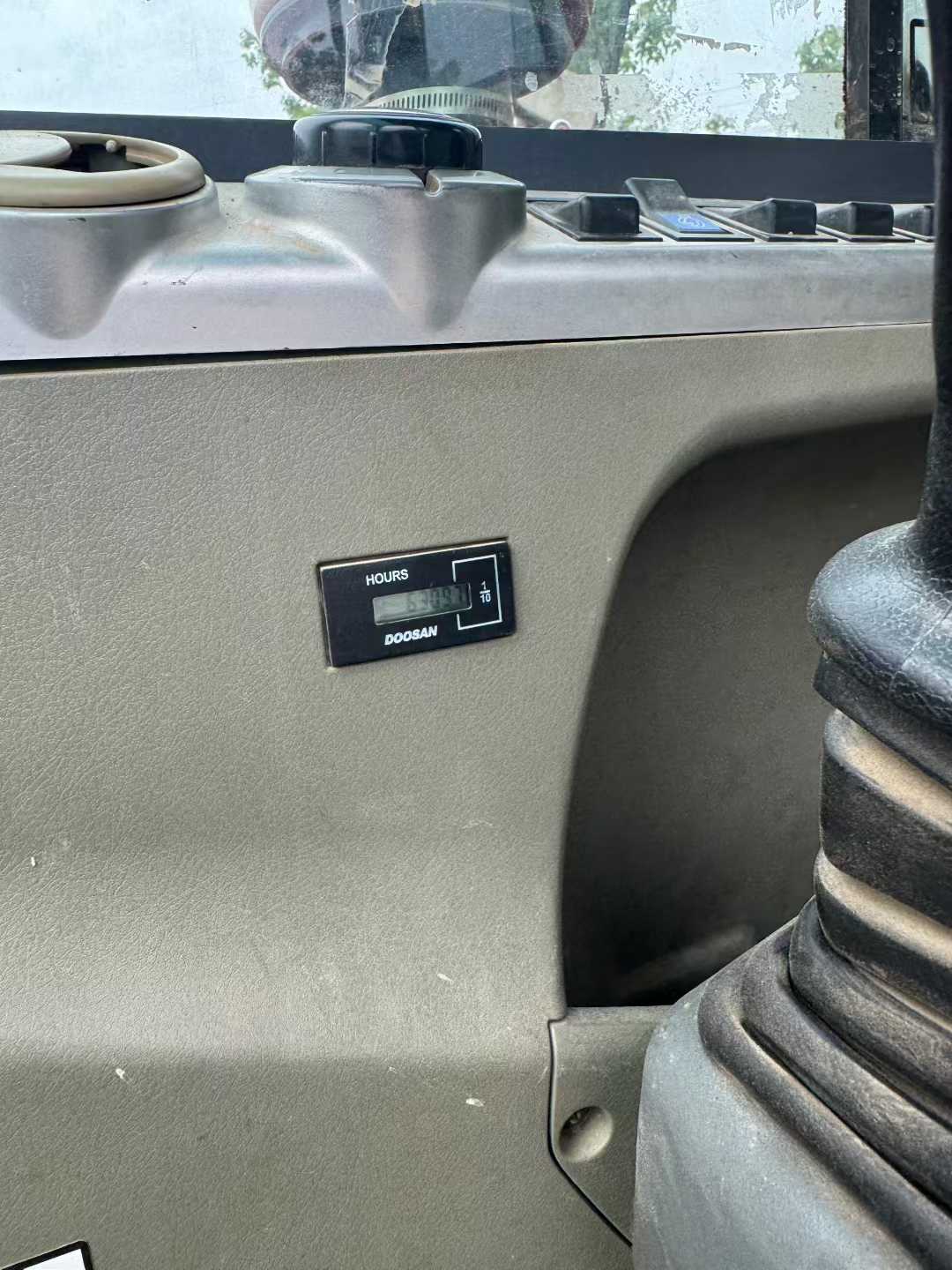 Used Doosan DX55-9C Excavator 2020 Model / 6