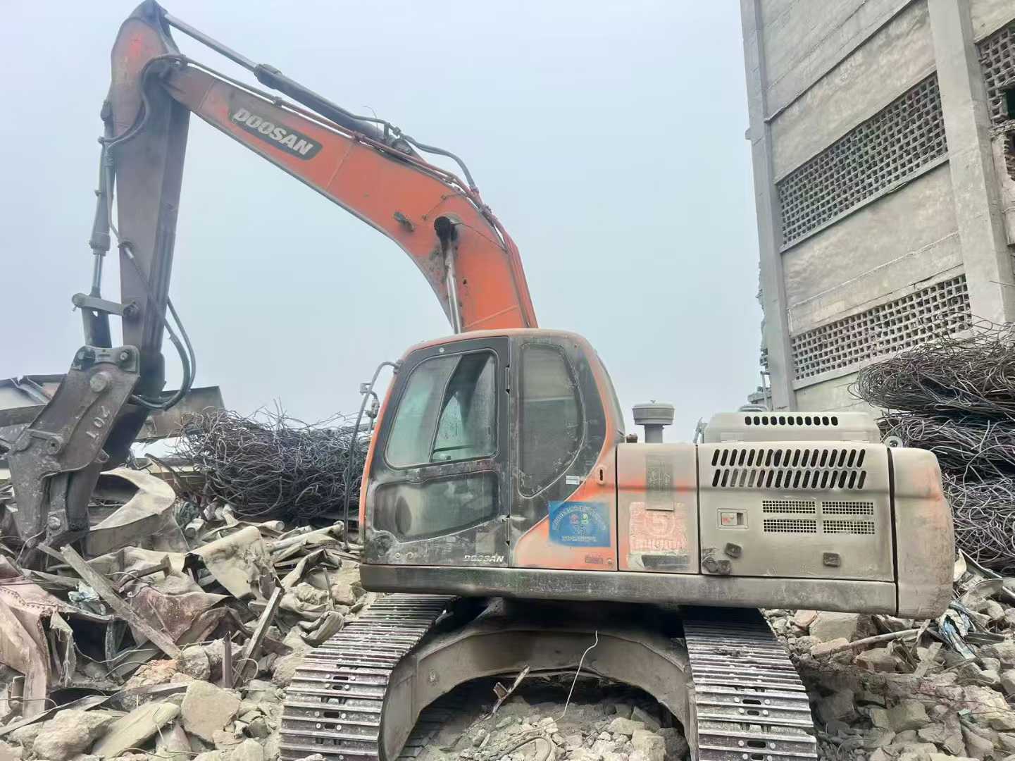 Used Doosan DH220 Excavator 2020 Model