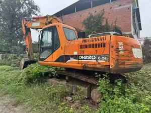Buy Doosan DH220 Used Excavator Used Doosan DH220 Excavator 2011 Model
