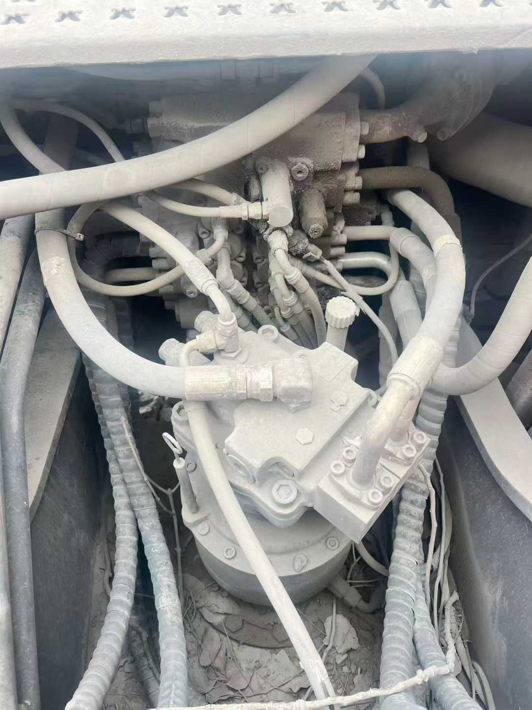 Used Doosan DH220 Excavator 2020 Model / 5