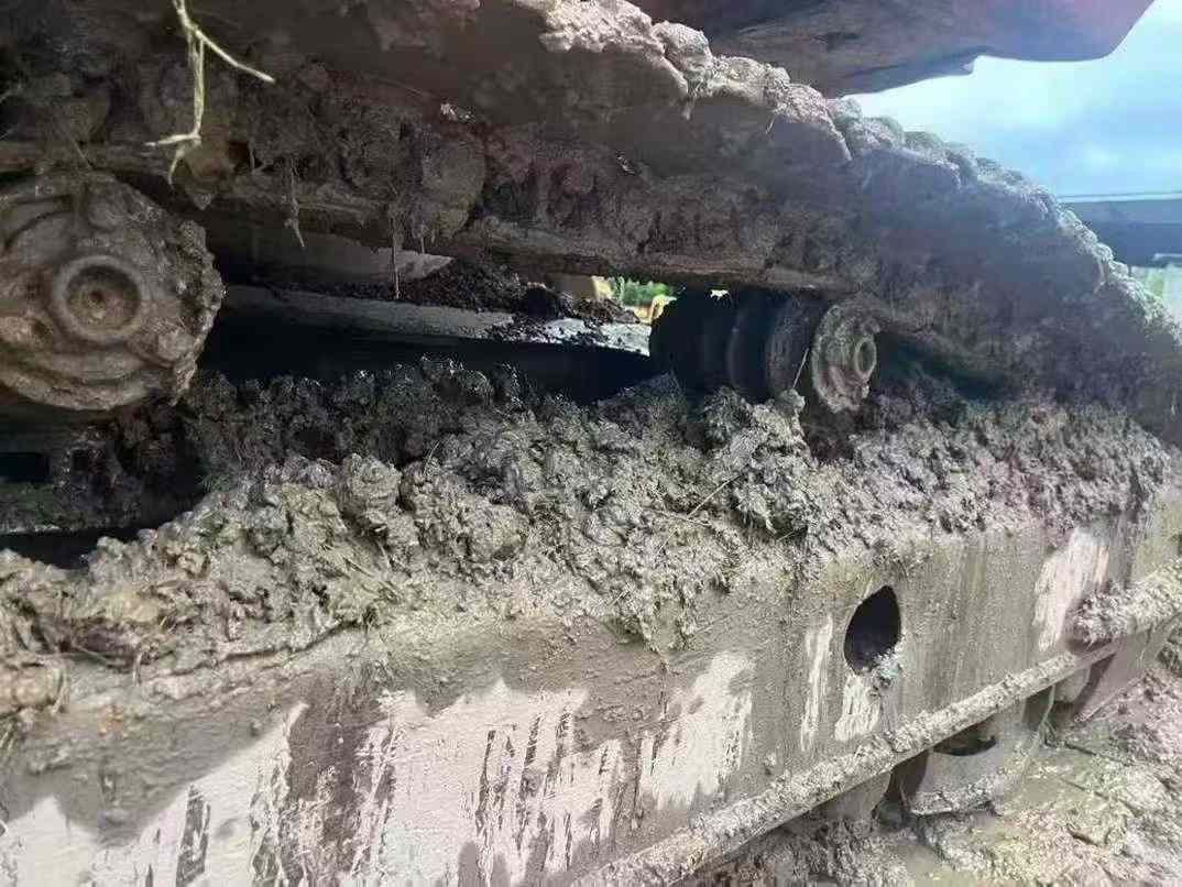 Used Doosan DX15 Excavator 2014 Model / 7