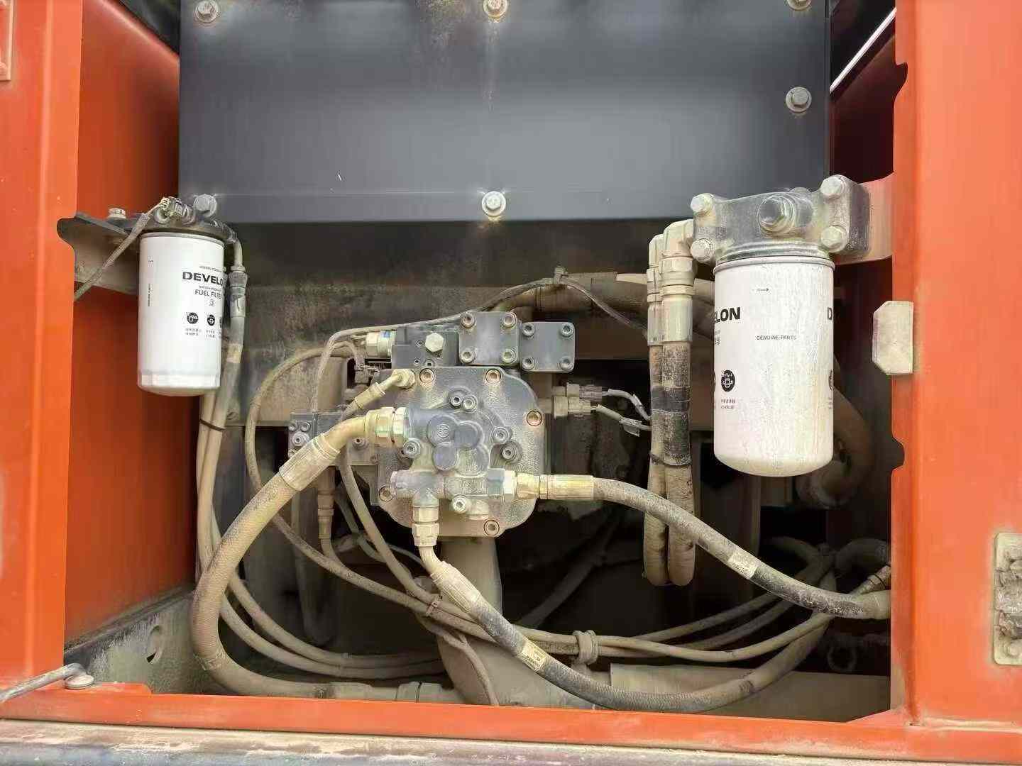 Used Doosan DX15 Excavator 2018 Model / 6