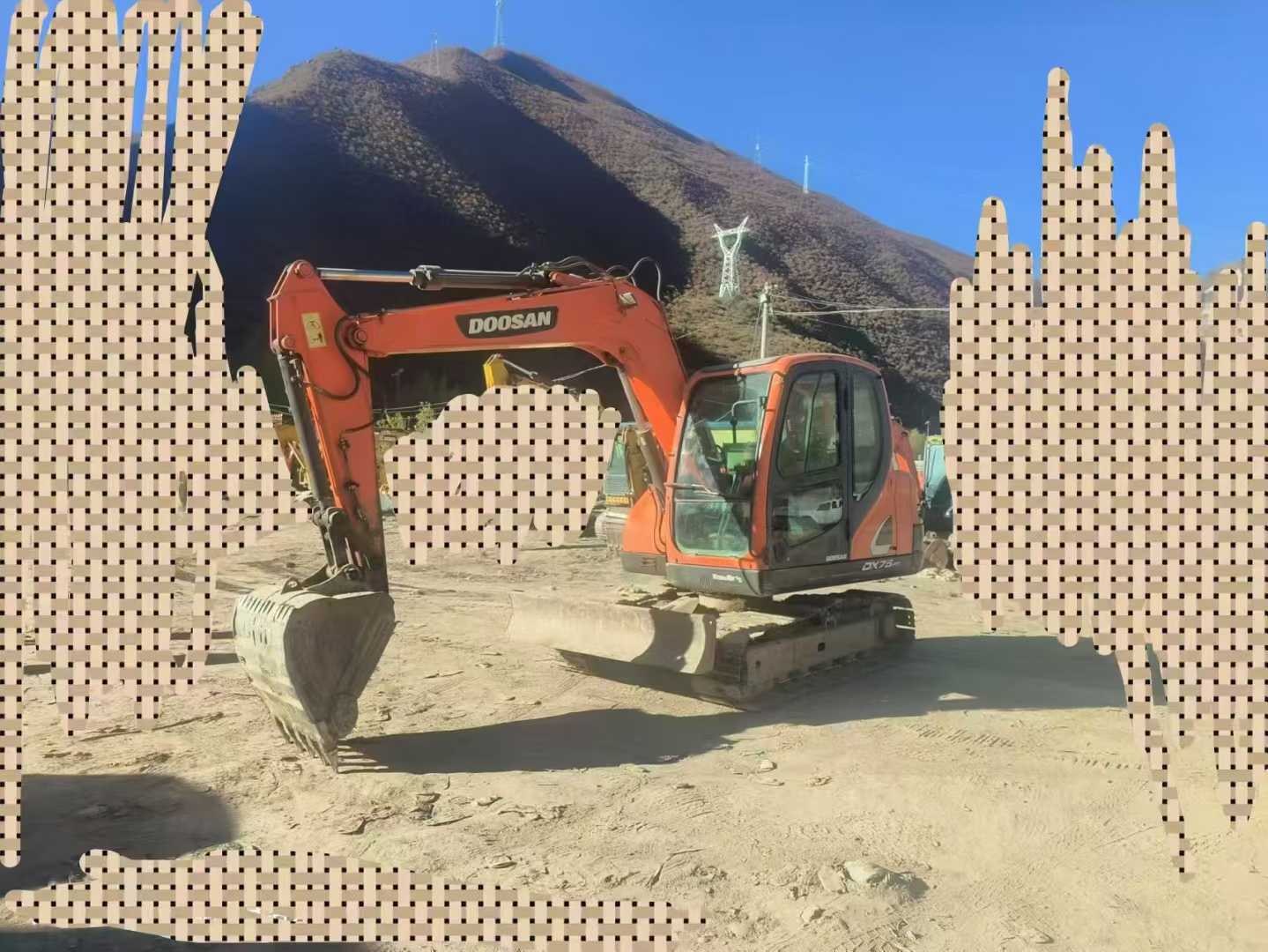 Used Doosan DX75 Excavator 2017 Model