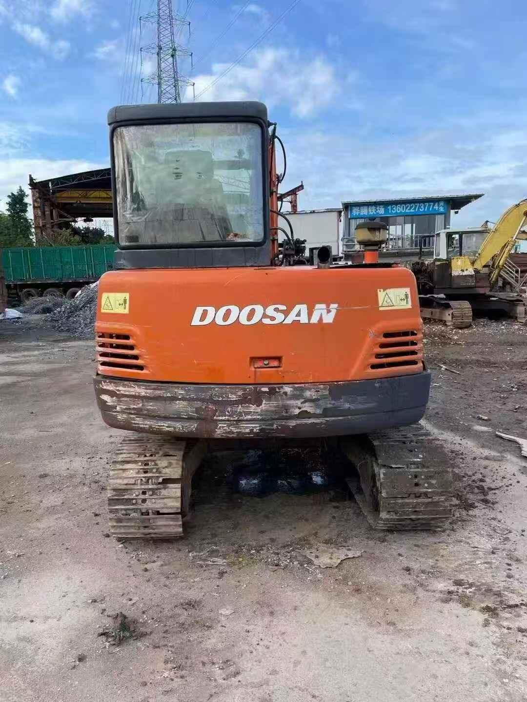 Used Doosan DX60 Excavator 2016 Model / 6