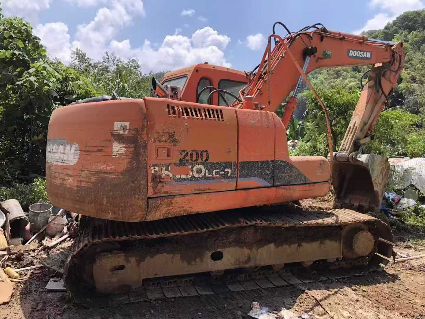 Used Doosan DX15 Excavator 2016 Model / 3