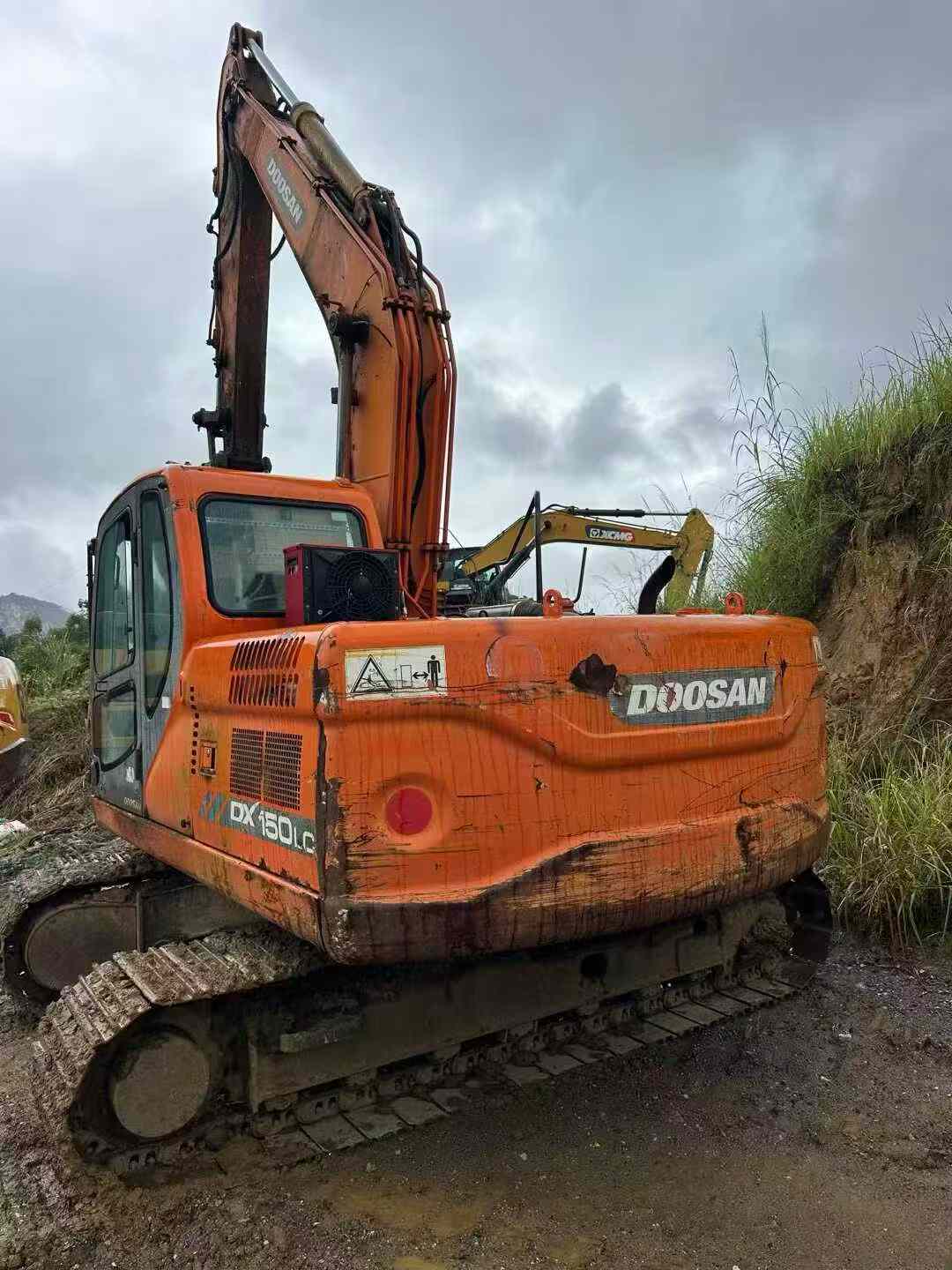 Used Doosan DX15 Excavator 2016 Model / 2