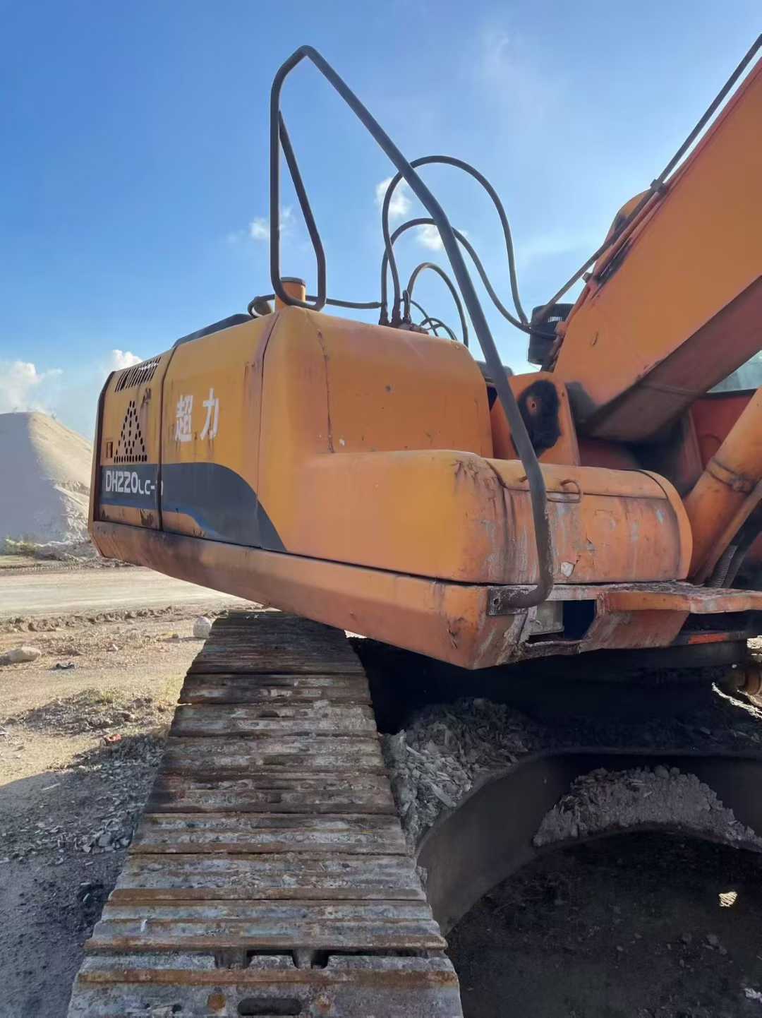 Used Doosan DH220-7 Excavator 2016 Model / 4