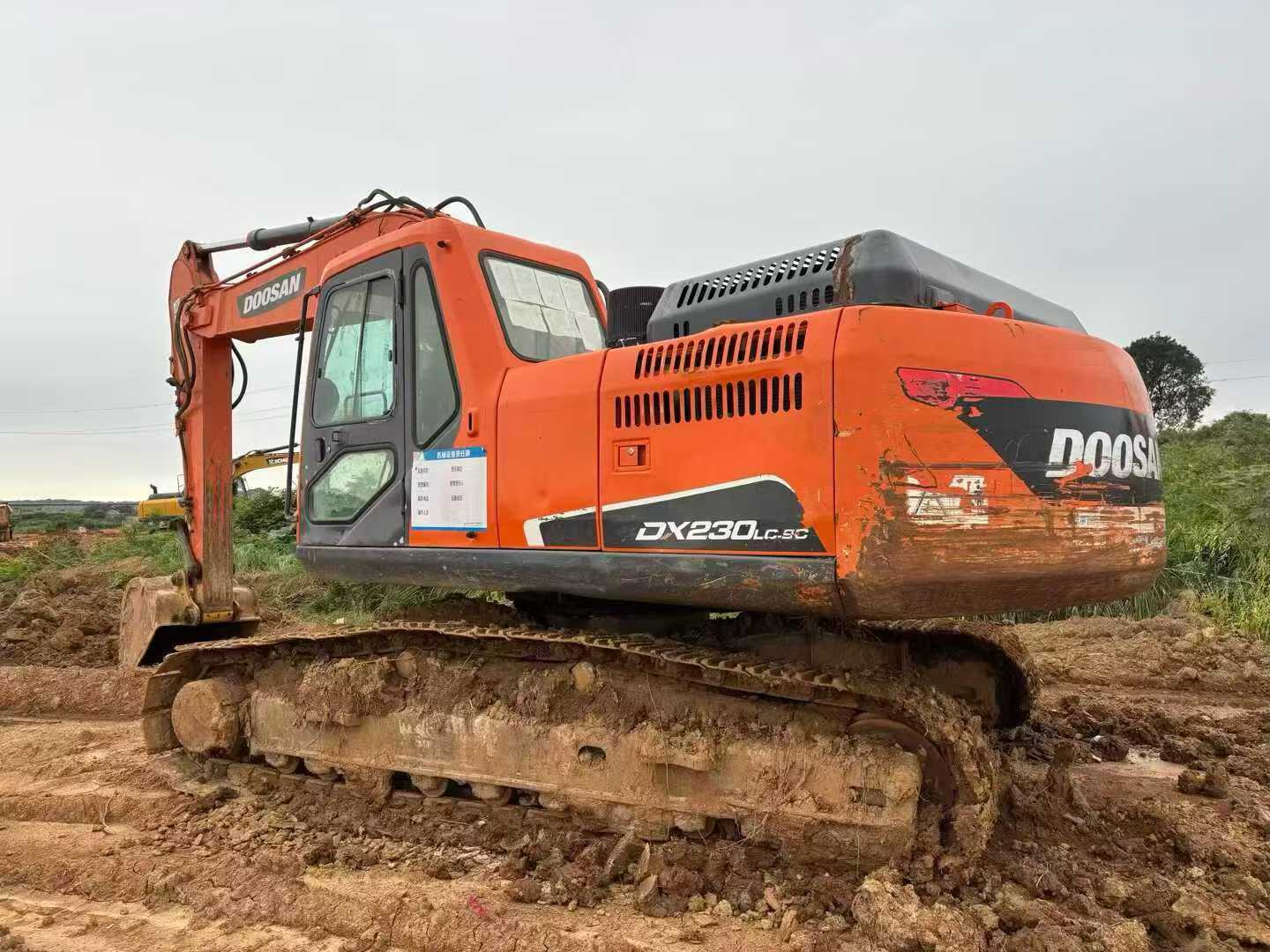 Used Doosan DH220 Excavator 2012 Model