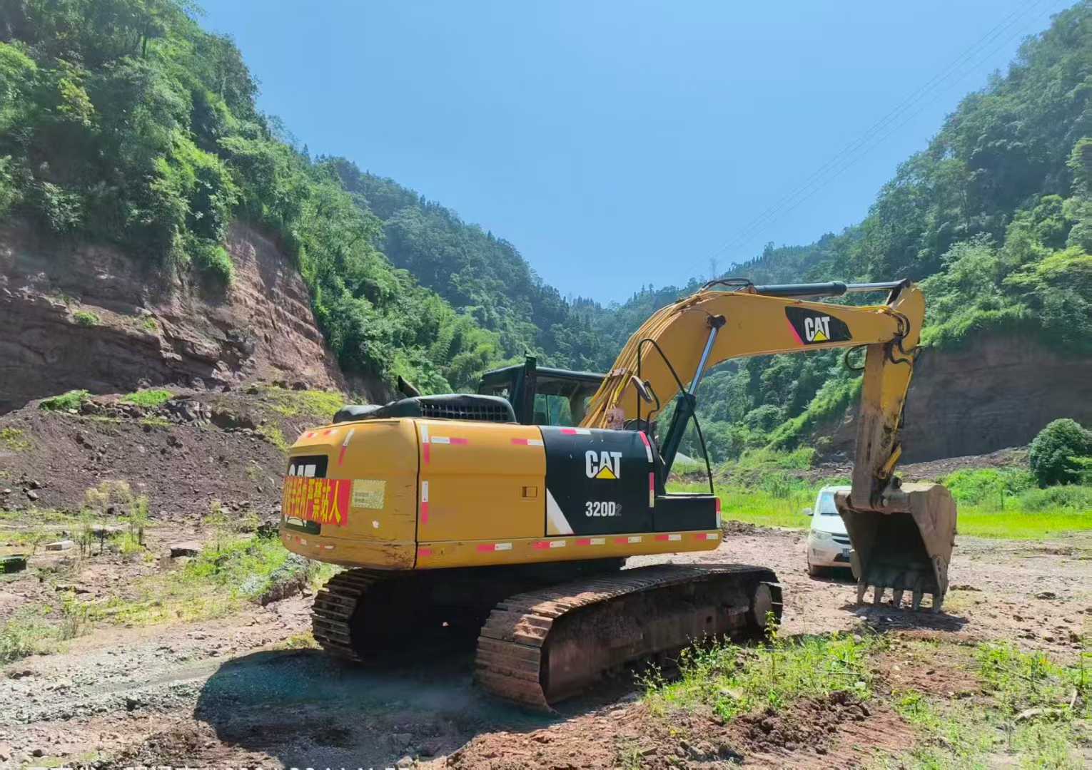 Used Caterpillar 320D Excavator 2014 Model