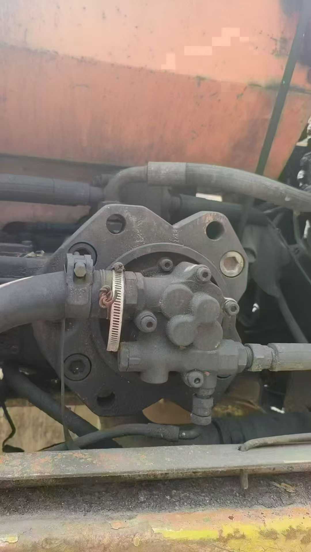 Used Doosan DH220-7 Excavator 2016 Model / 3