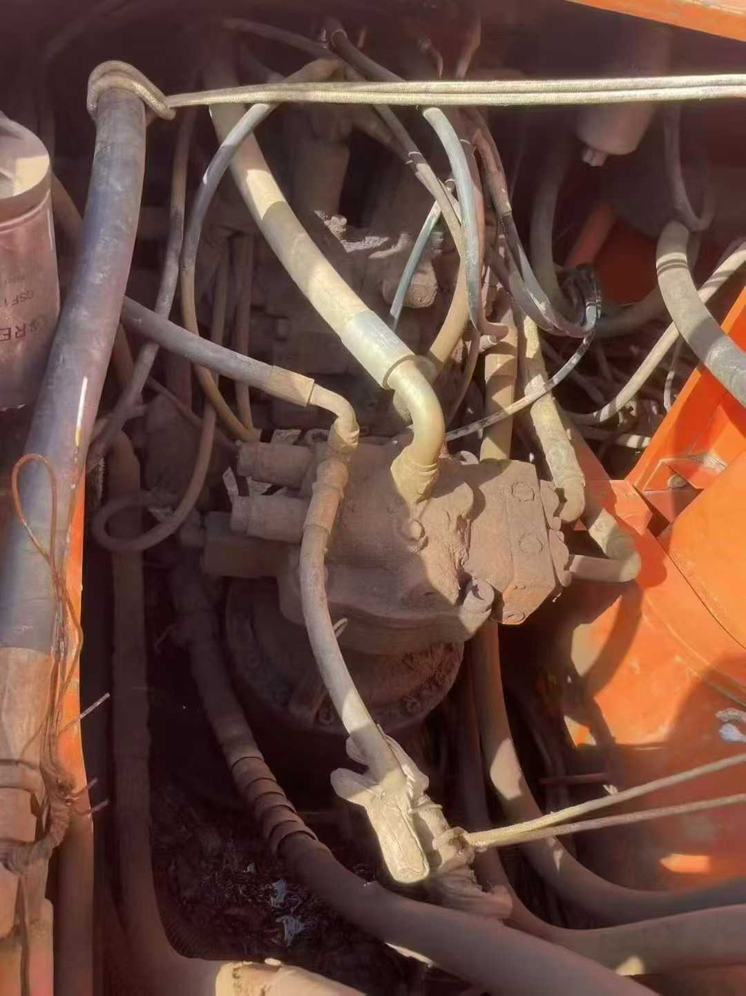 Used Doosan DH220-7 Excavator 2016 Model / 7