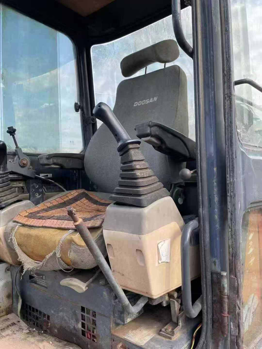 Used Doosan DX60 Excavator 2016 Model / 5