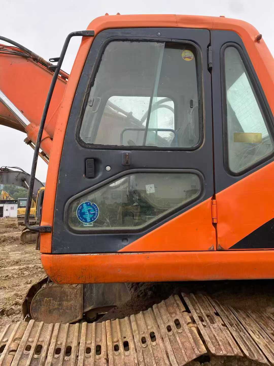 Used Doosan DX15 Excavator 2012 Model / 8