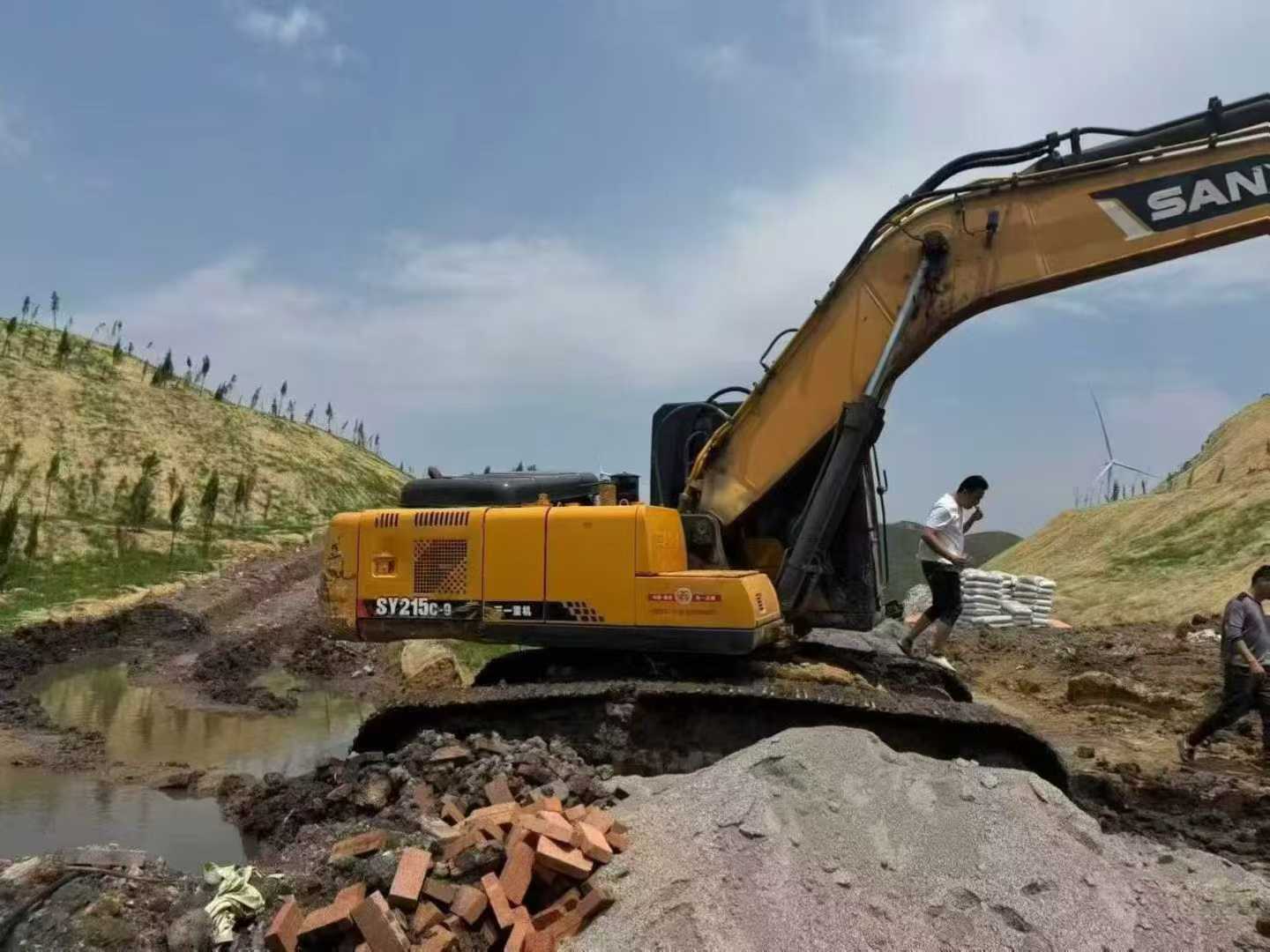 Used Sany SY215ACE Excavator 2015 Model