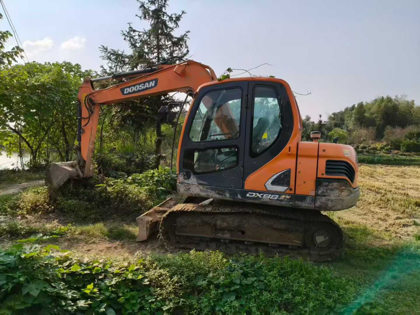 Used Doosan DX75 Excavator 2021 Model / 3