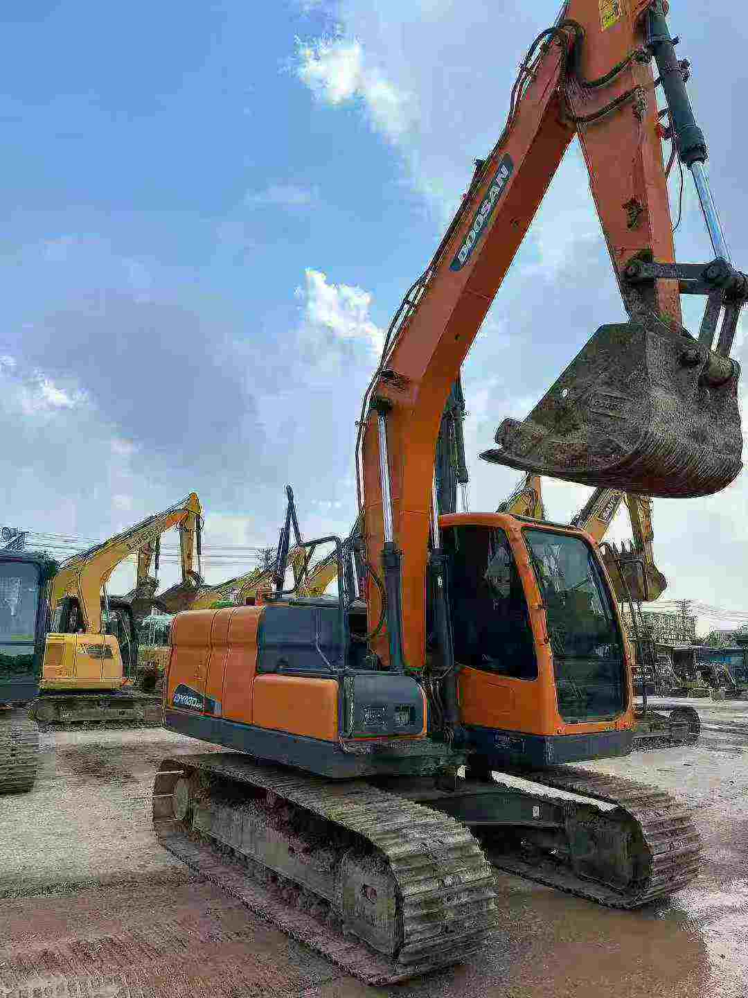 Used Doosan DH130LC-V Excavator 2020 Model / 2