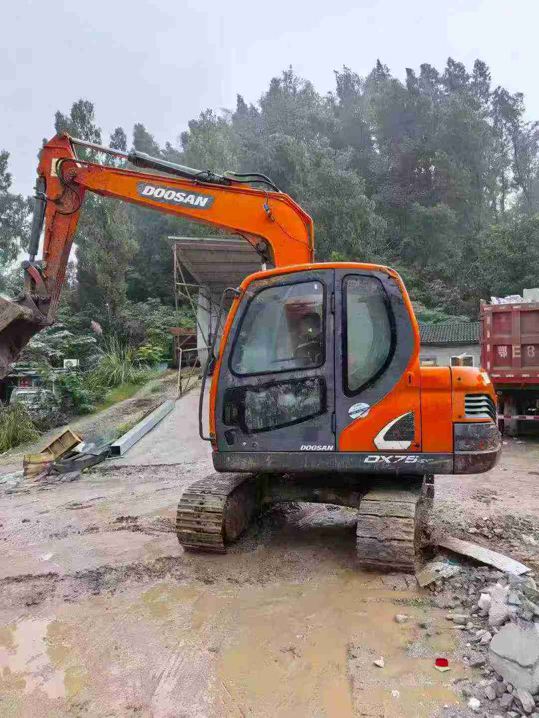 Used Doosan DX75 Excavator 2017 Model / 2