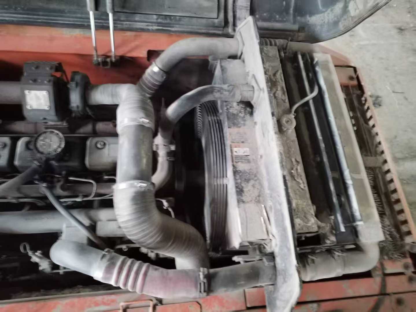 Used Doosan DH220 Excavator 2016 Model / 4