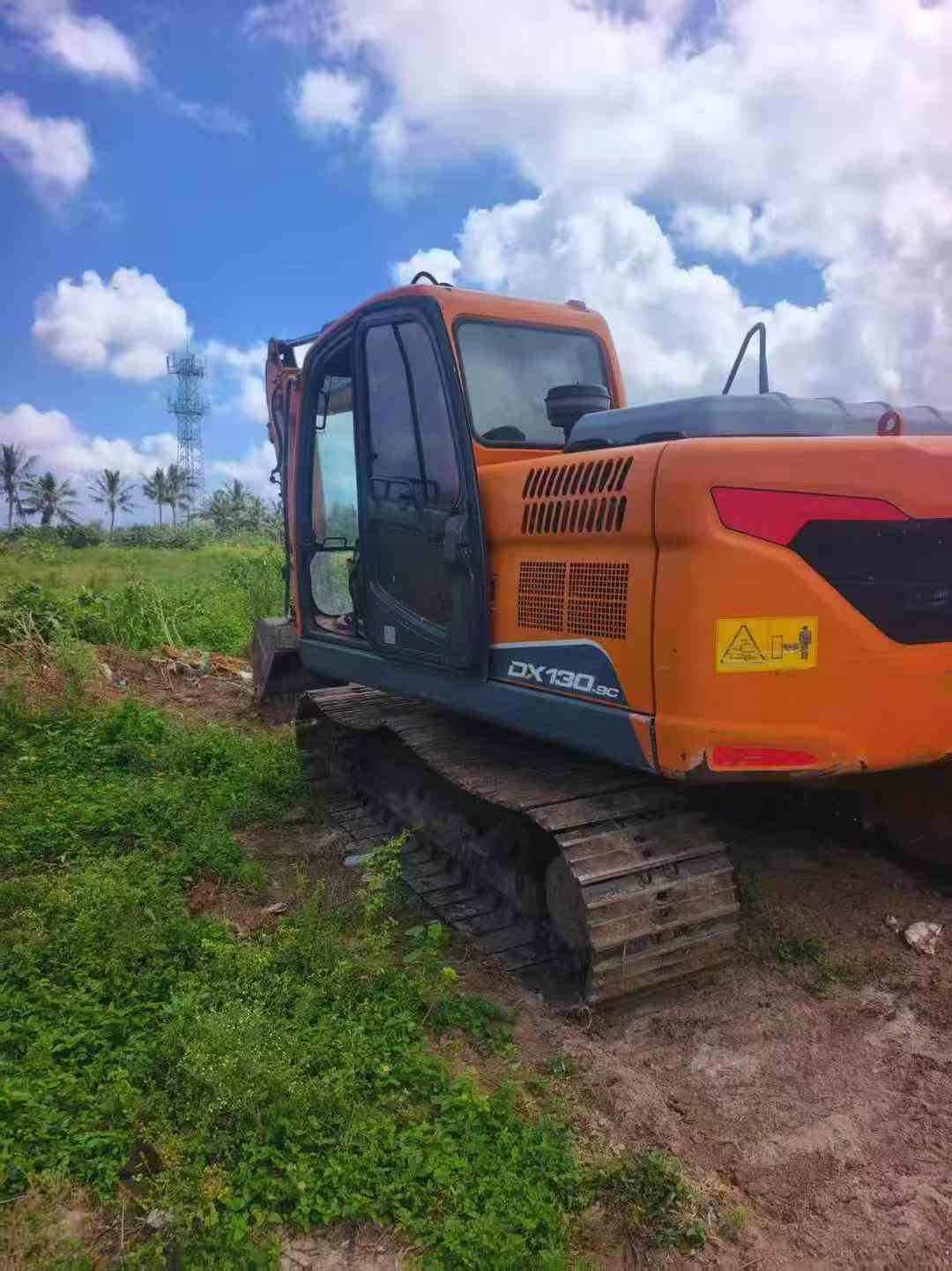 Used Doosan DX130-9CN Excavator 2021 Model / 9