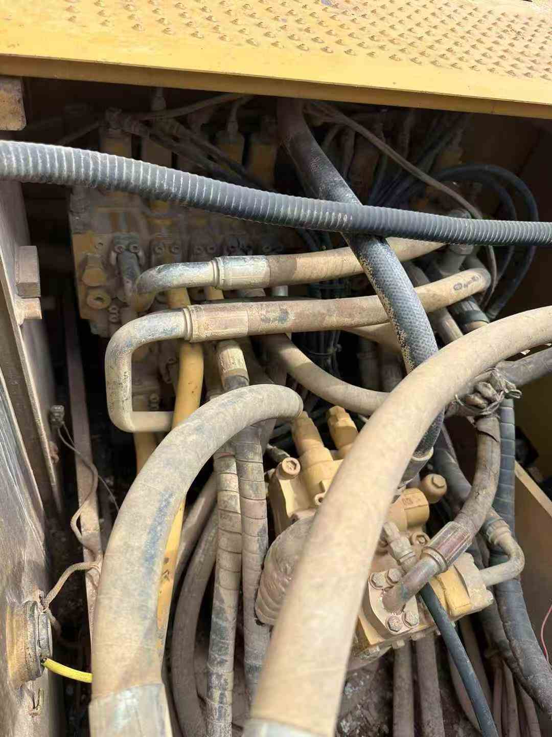 Used Caterpillar 320D Excavator 2014 Model