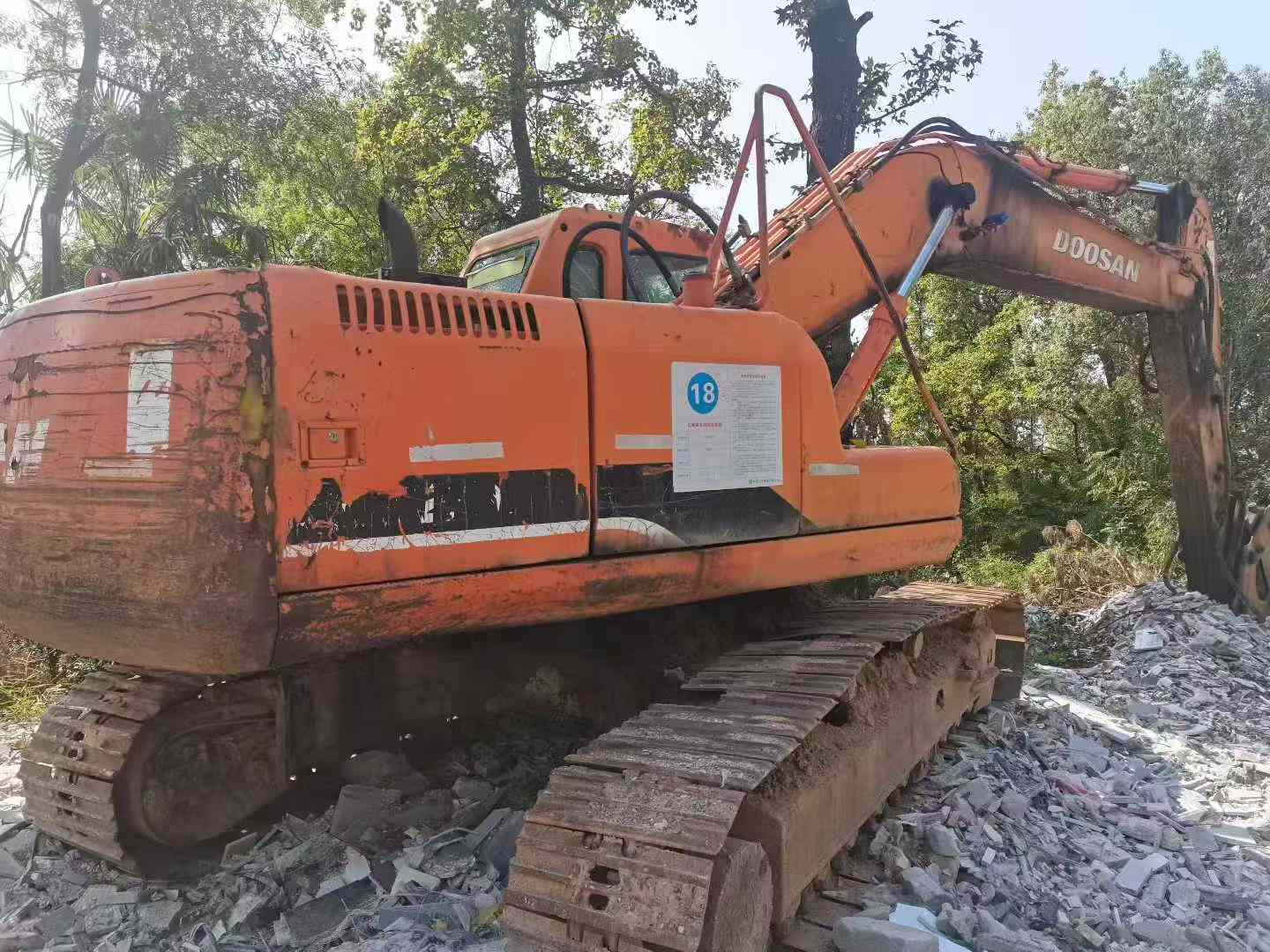 Used Doosan DH220-7 Excavator 2016 Model / 2