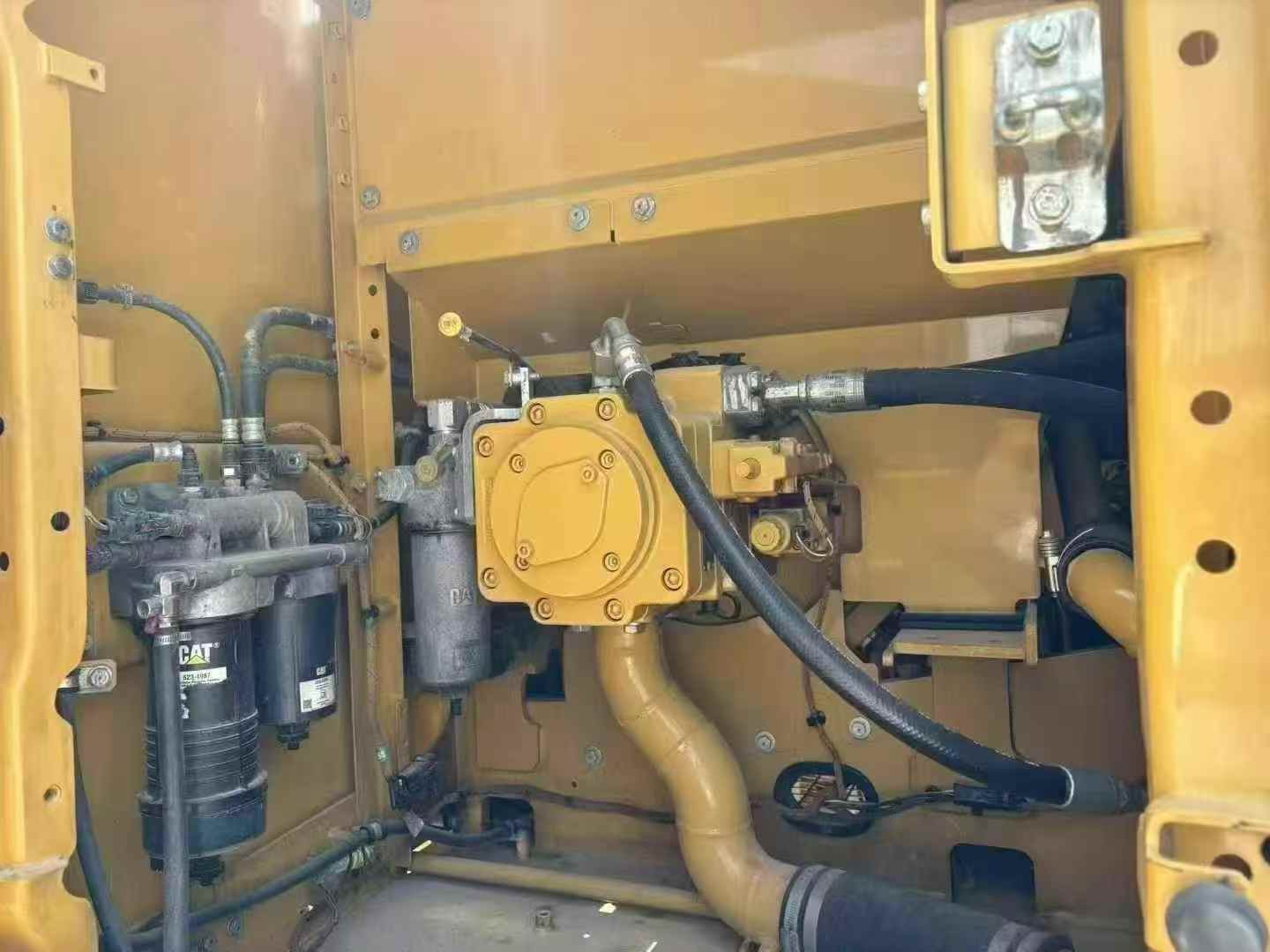 Used Caterpillar CT20 Excavator 2020 Model / 7