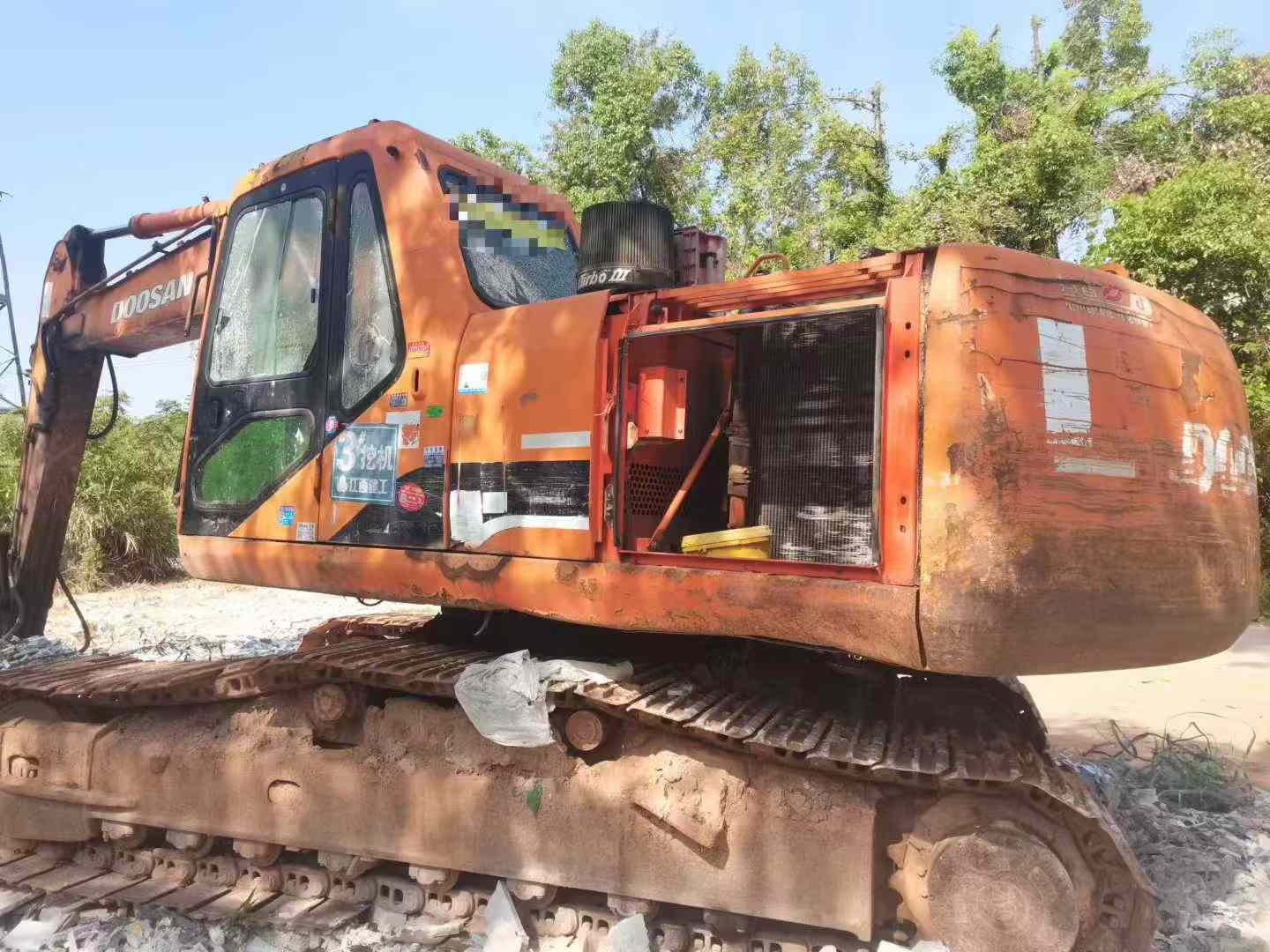Used Doosan DH220-7 Excavator 2016 Model / 3