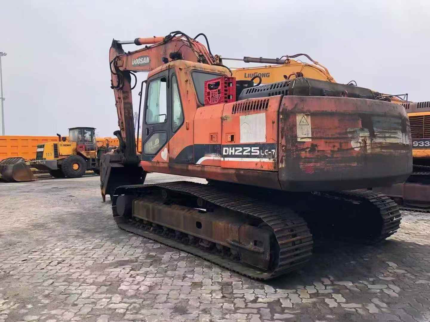 Used Doosan S225 Excavator 2016 Model