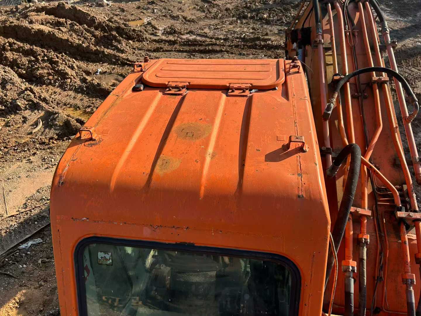 Used Doosan DH220 Excavator 2016 Model / 9