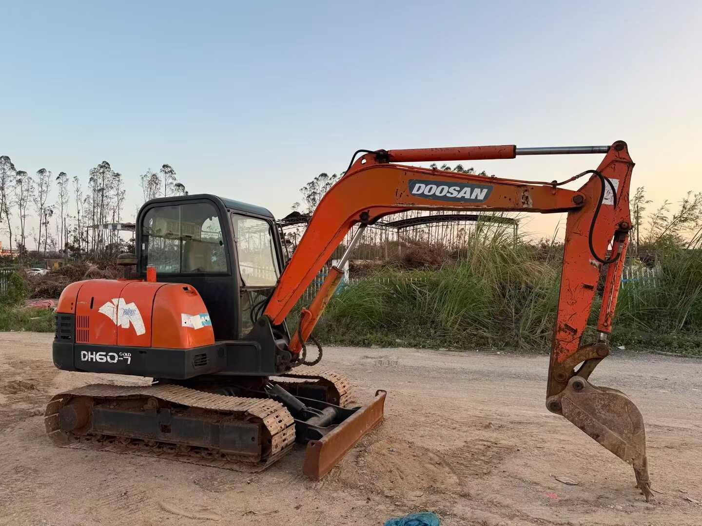 Used Doosan DL300 Excavator 2016 Model
