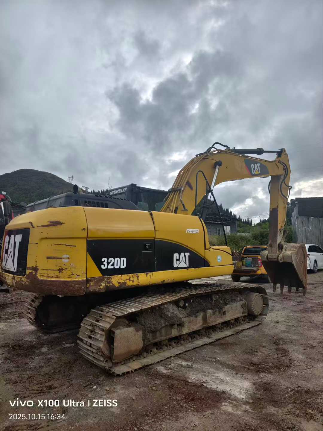Used Caterpillar 320D Excavator 2012 Model