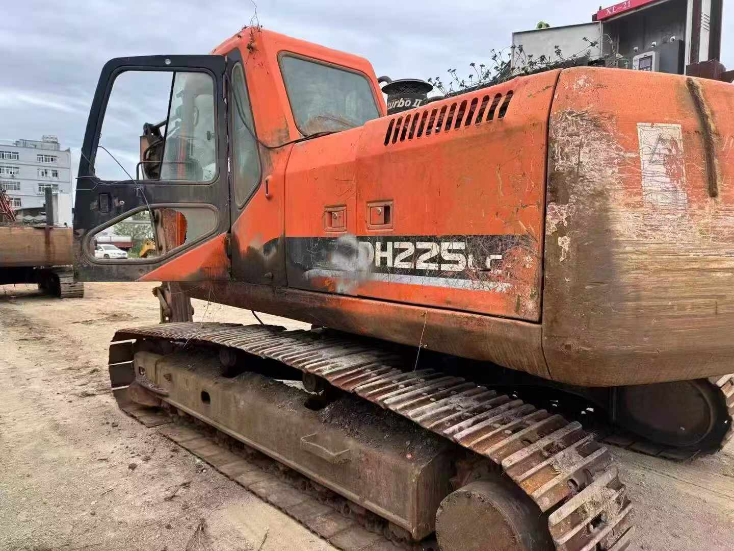 Used Doosan S225 Excavator 2016 Model / 2