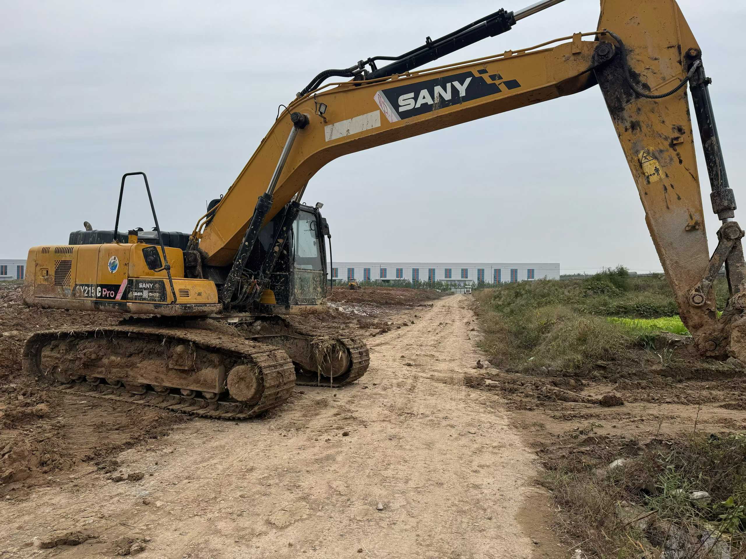 Used Sany SY200H Excavator 2020 Model / 2