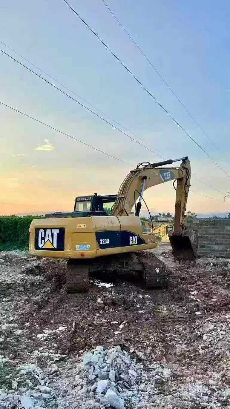 Used Caterpillar 320D Excavator 2016 Model