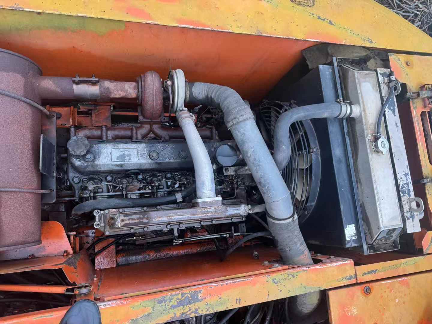 Used Doosan DH220 Excavator 2016 Model / 4