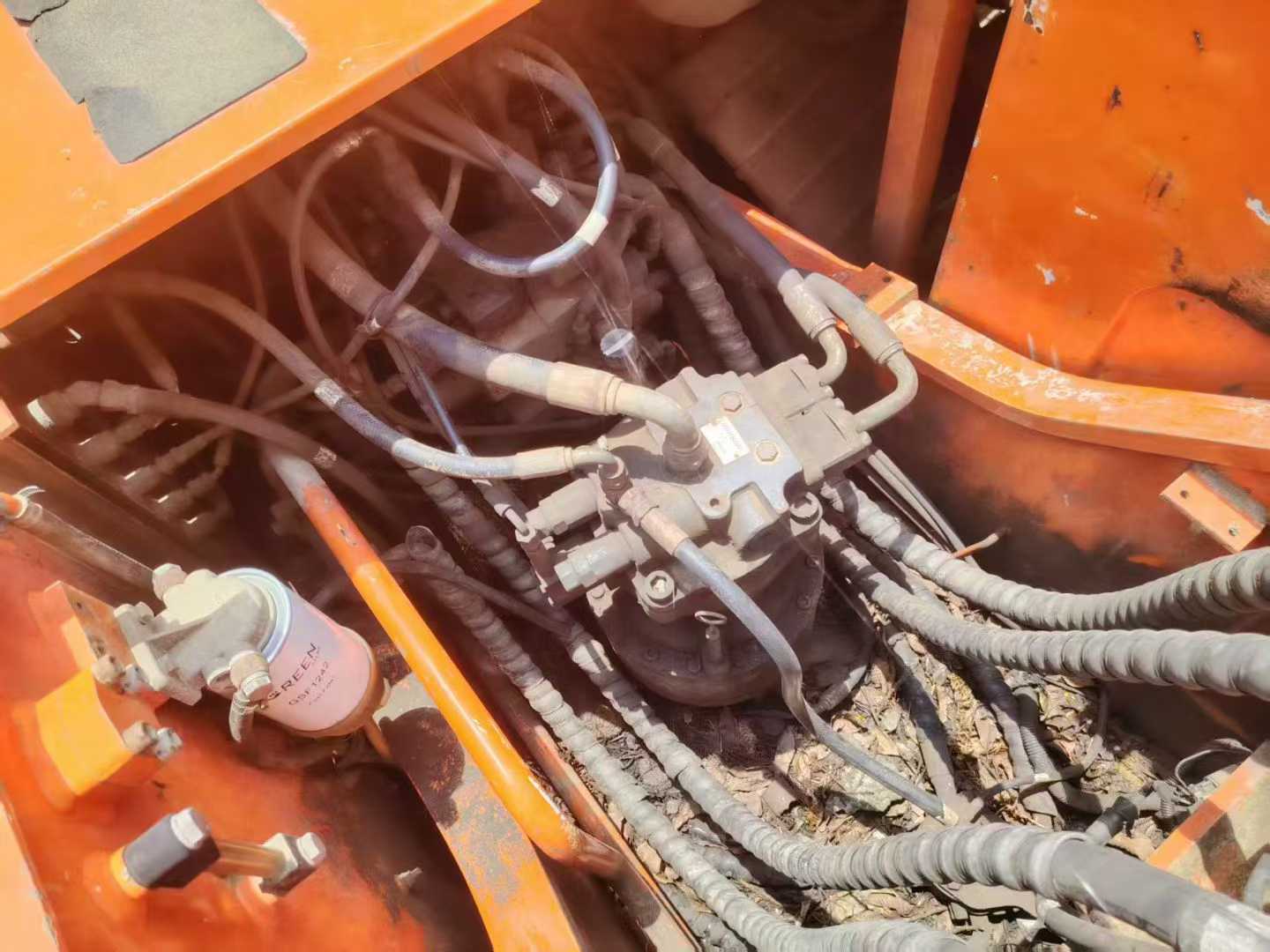 Used Doosan DH220 Excavator 2016 Model / 3