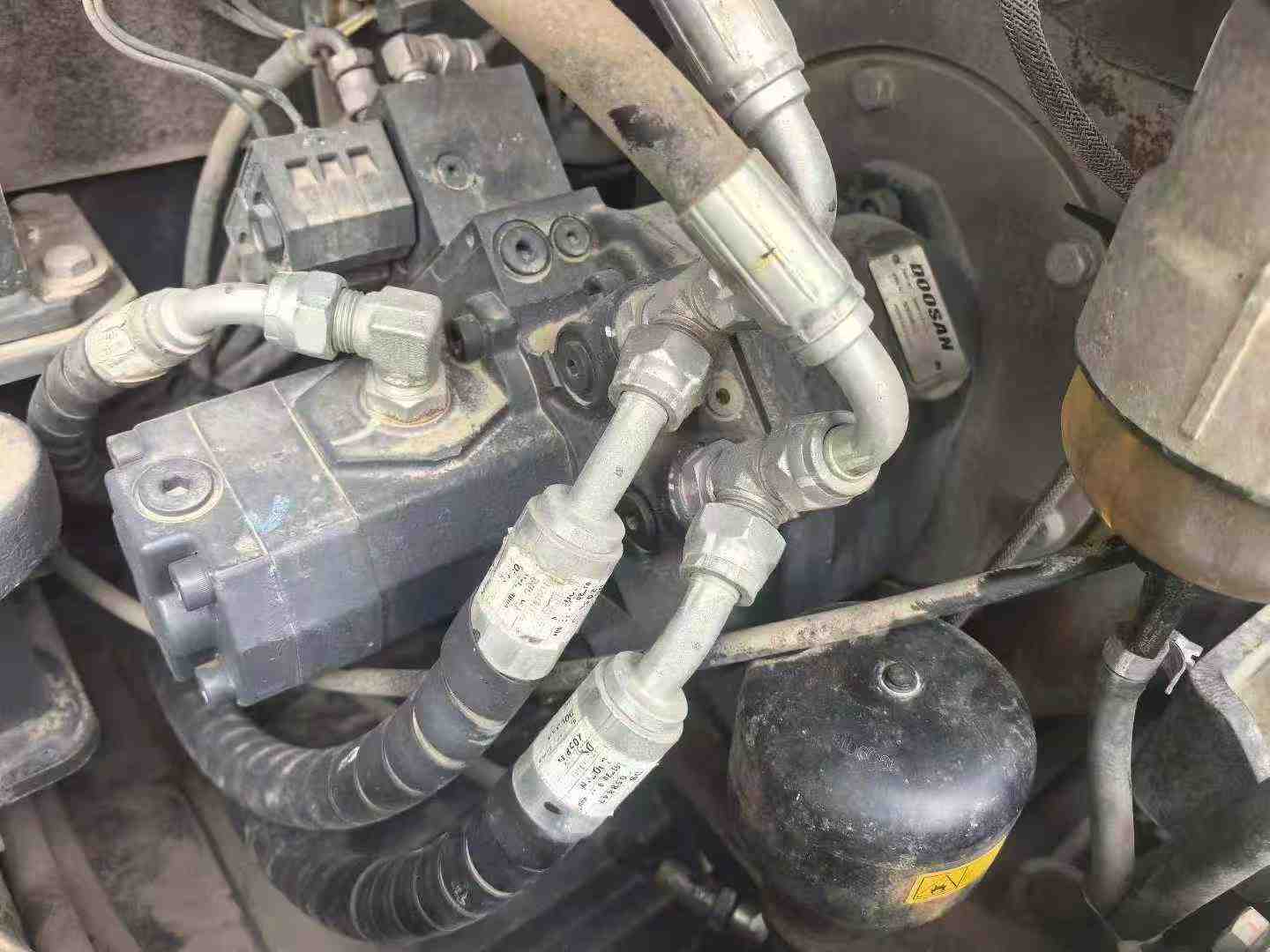 Used Doosan DH55 Excavator 2016 Model / 7