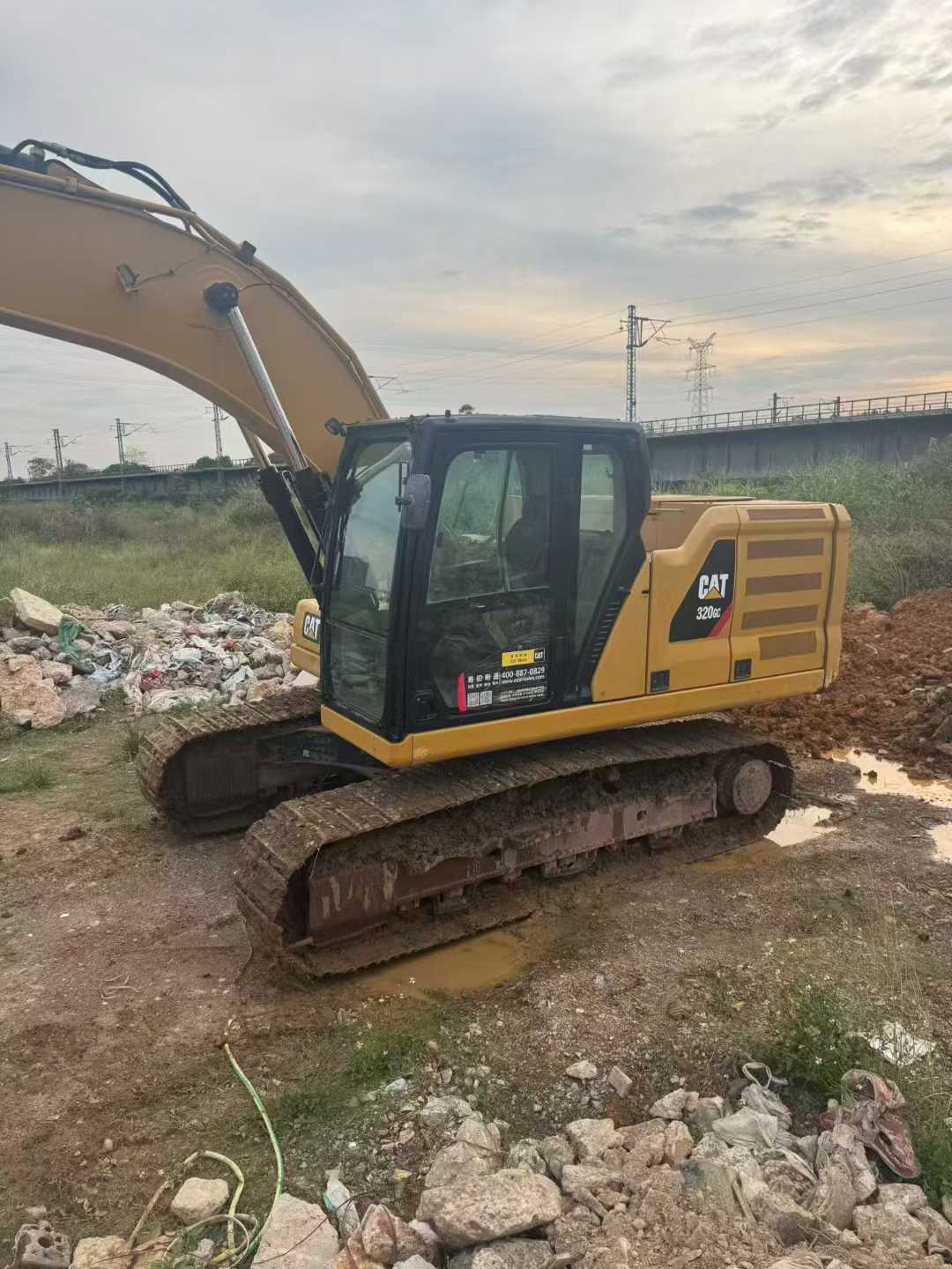 Used Caterpillar 320GC Excavator 2019 Model / 9