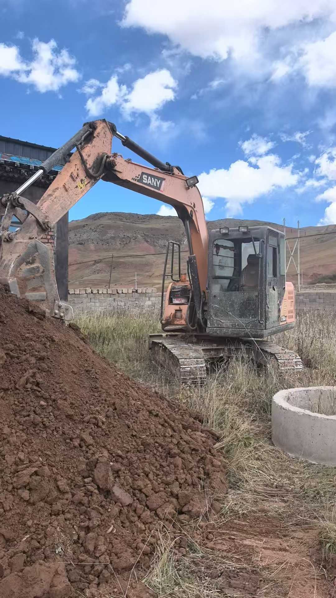 Used Sany SY65W Excavator 2015 Model