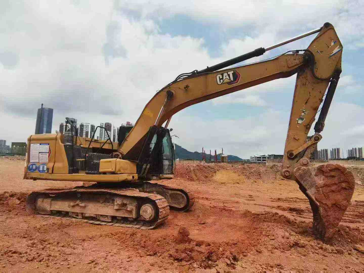 Used Caterpillar 326DL Excavator 2016 Model