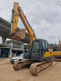 Buy XCMG XE135B Used Excavator / 2 Buy XCMG XE135B Used Excavator / 2